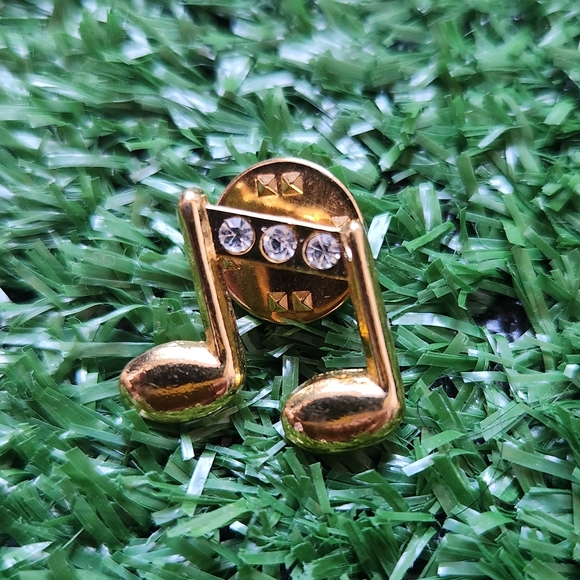 Music Note Pin - Picture 1 of 4